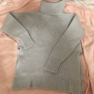 Aritzia Wilfred Free Turtleneck Sweater Split XS